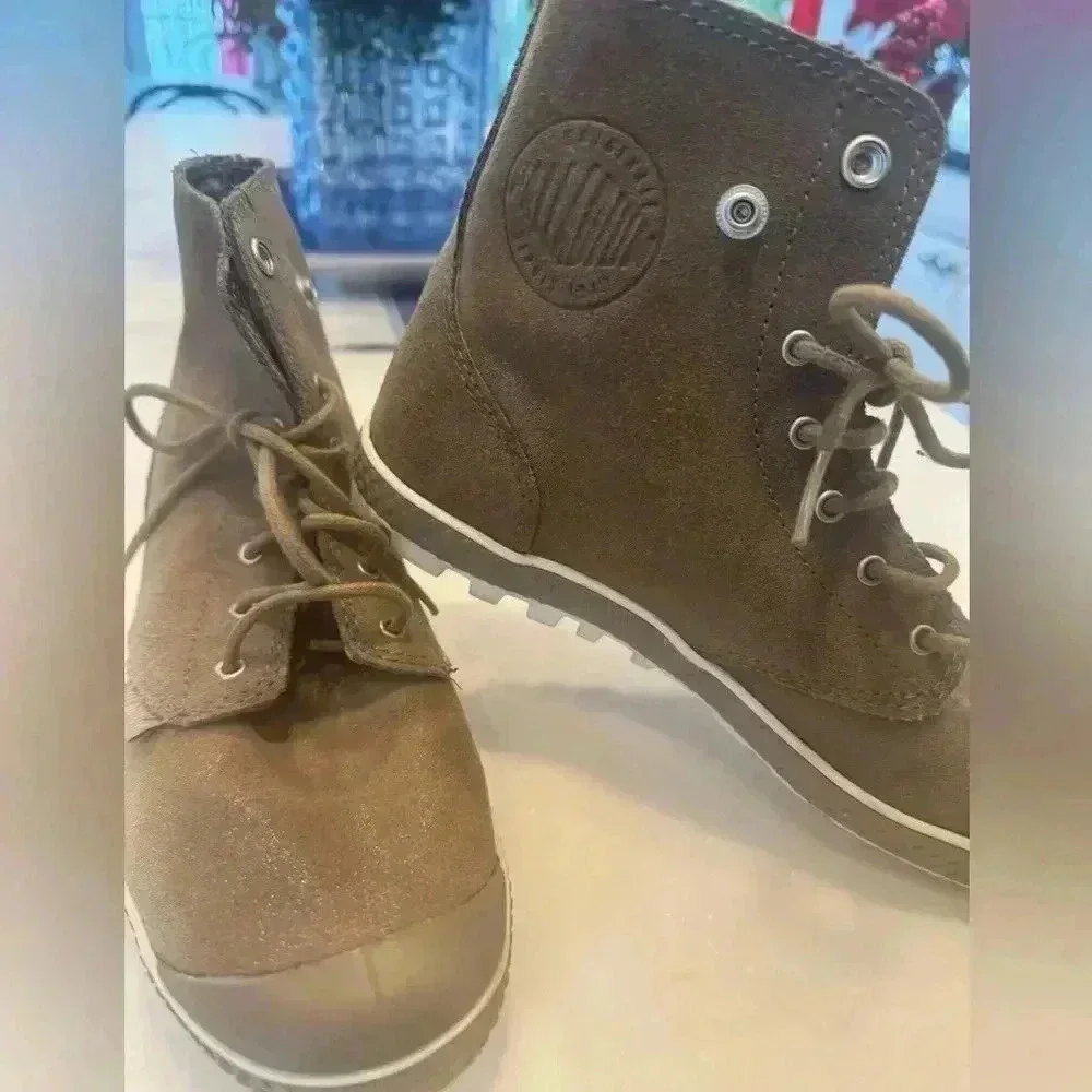 Palladium high top suede leather sneakers tan women’s size 7